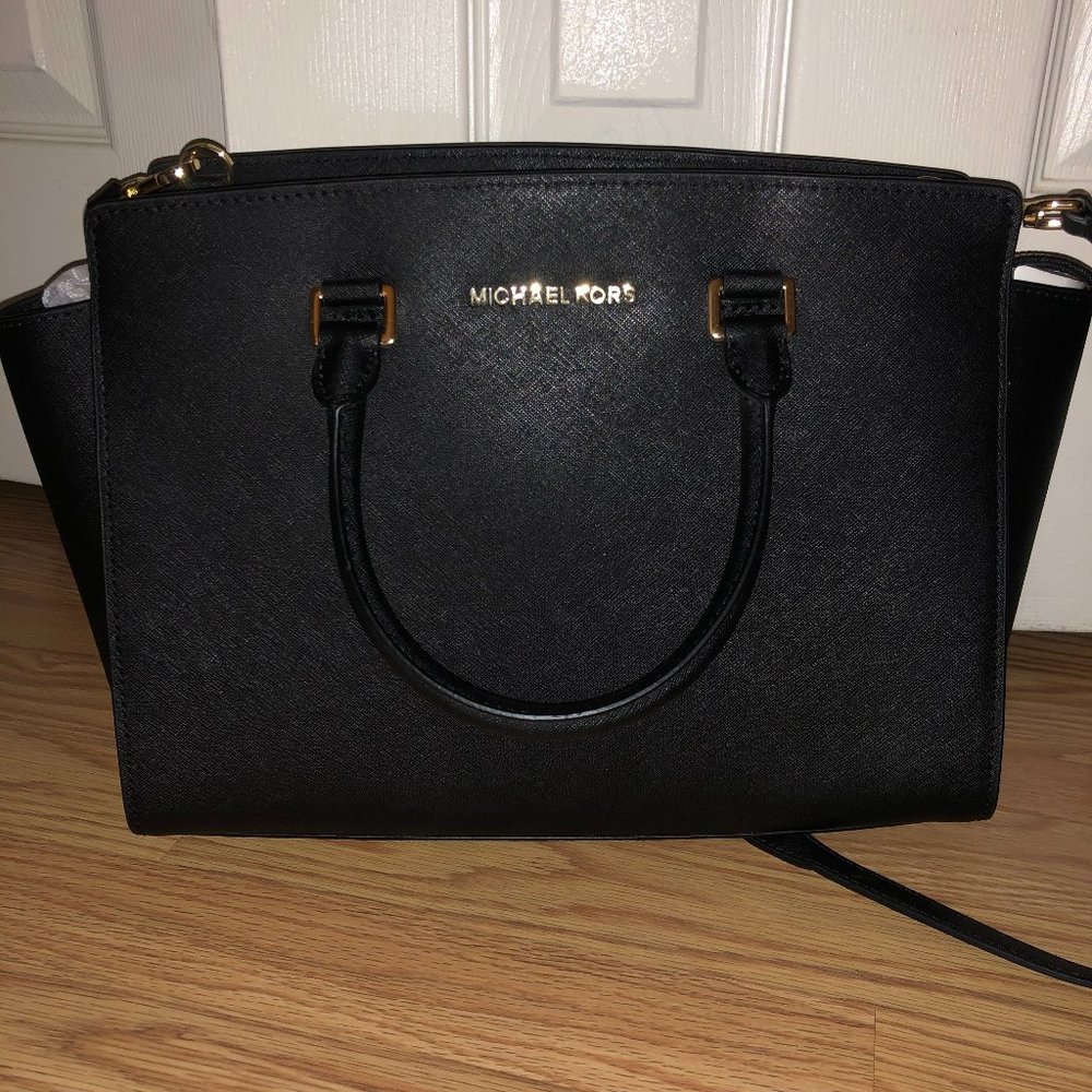 Michael Kors Selma (Like New!)